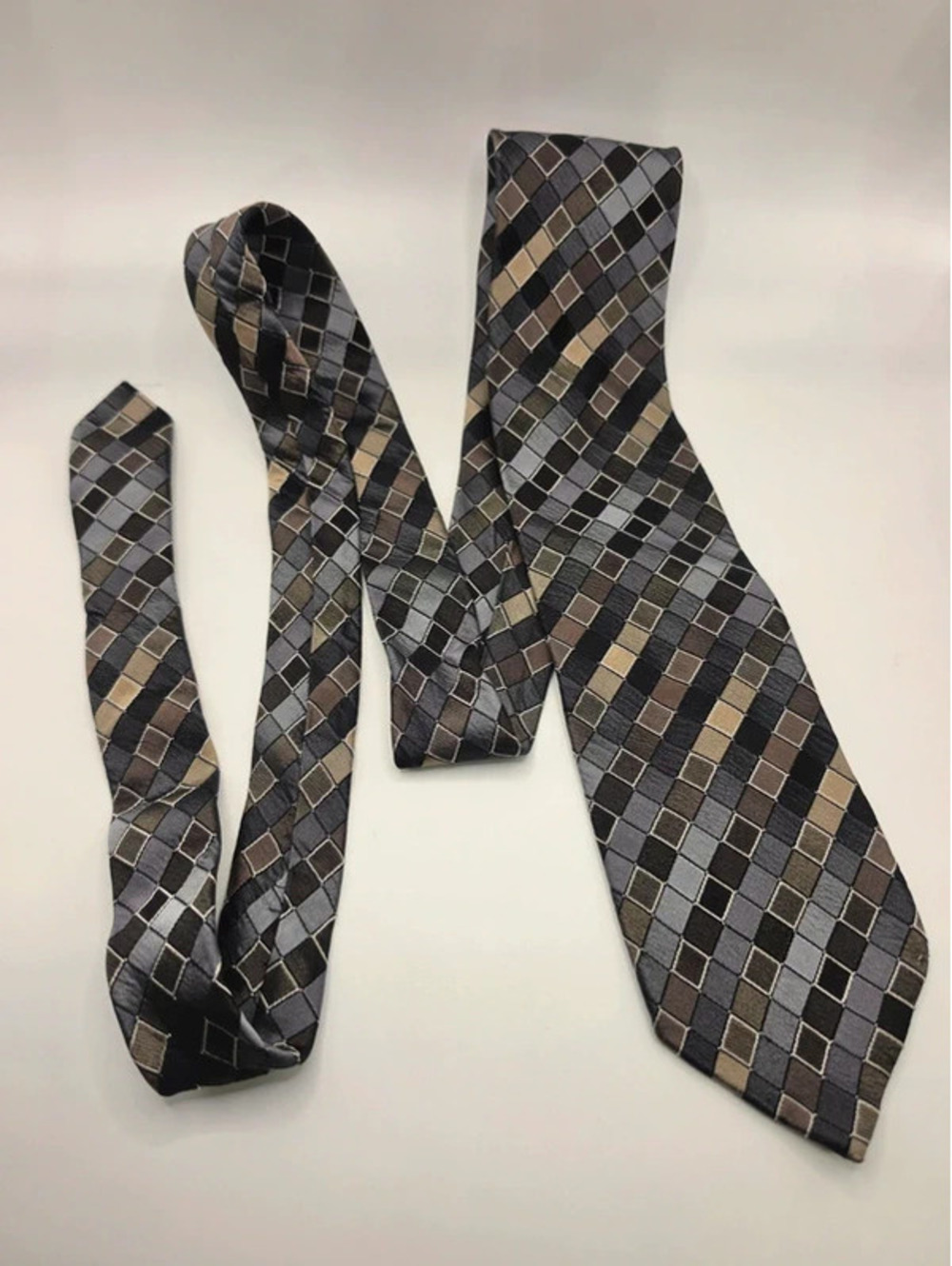 Vintage Geometric Silk-Feel Necktie | Grey & Brown Checkered